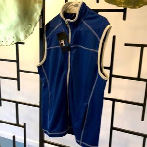 Tennis Warehouse Golf vest